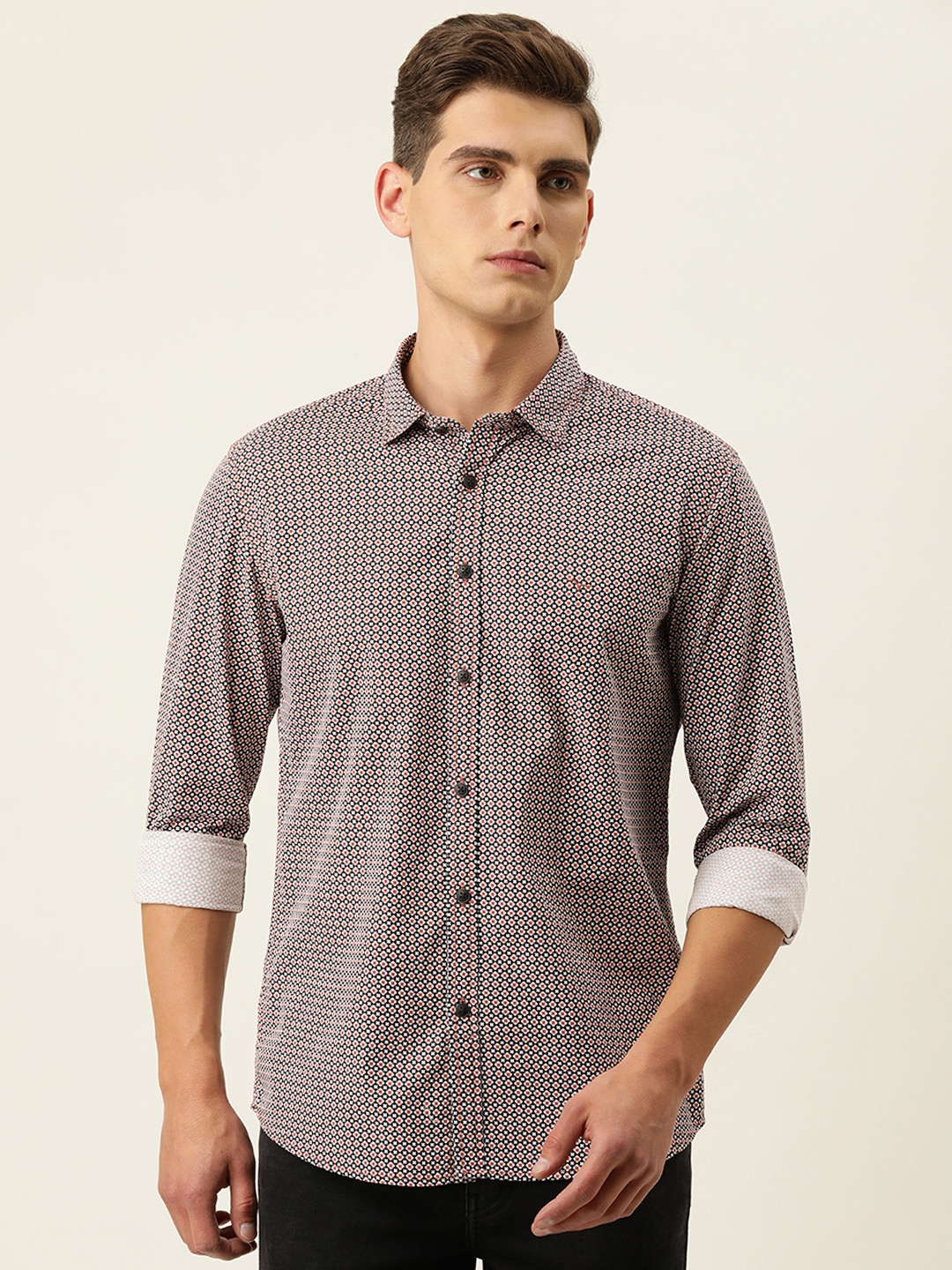 

Flying Machine Men Black &White Slim Fit Printed Casual Shirt