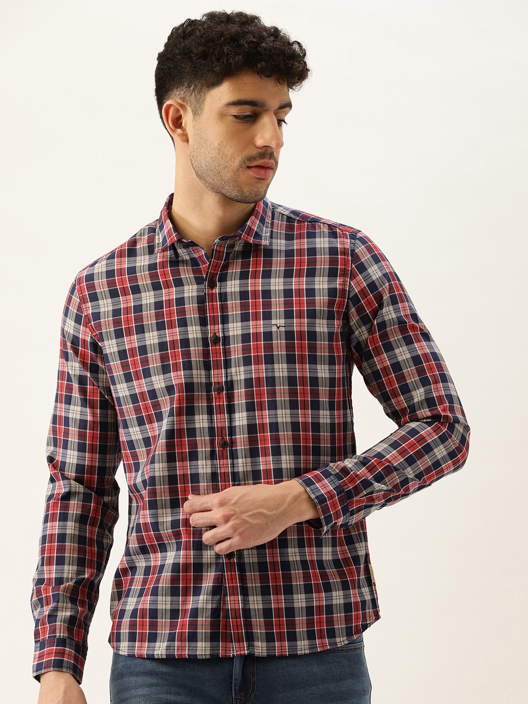 

Flying Machine Men Blue & Red Slim Fit Checked Pure Cotton Casual Shirt