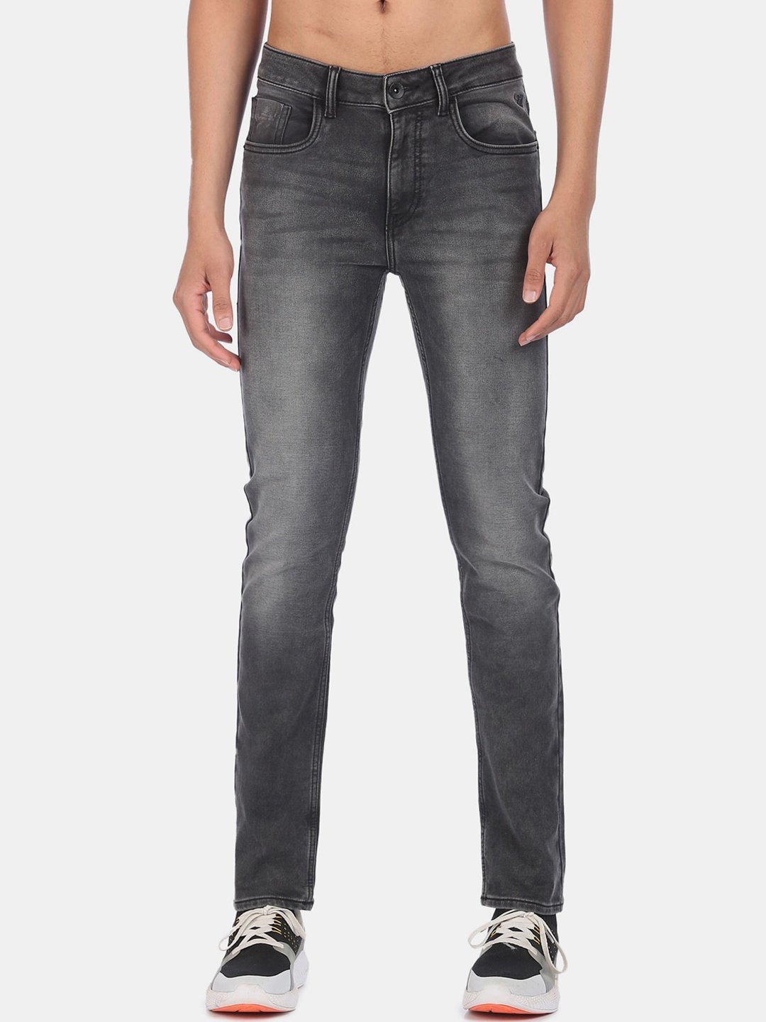 

Flying Machine Men Black Jackson Slim Fit Heavy Fade Stretchable Casual Jeans