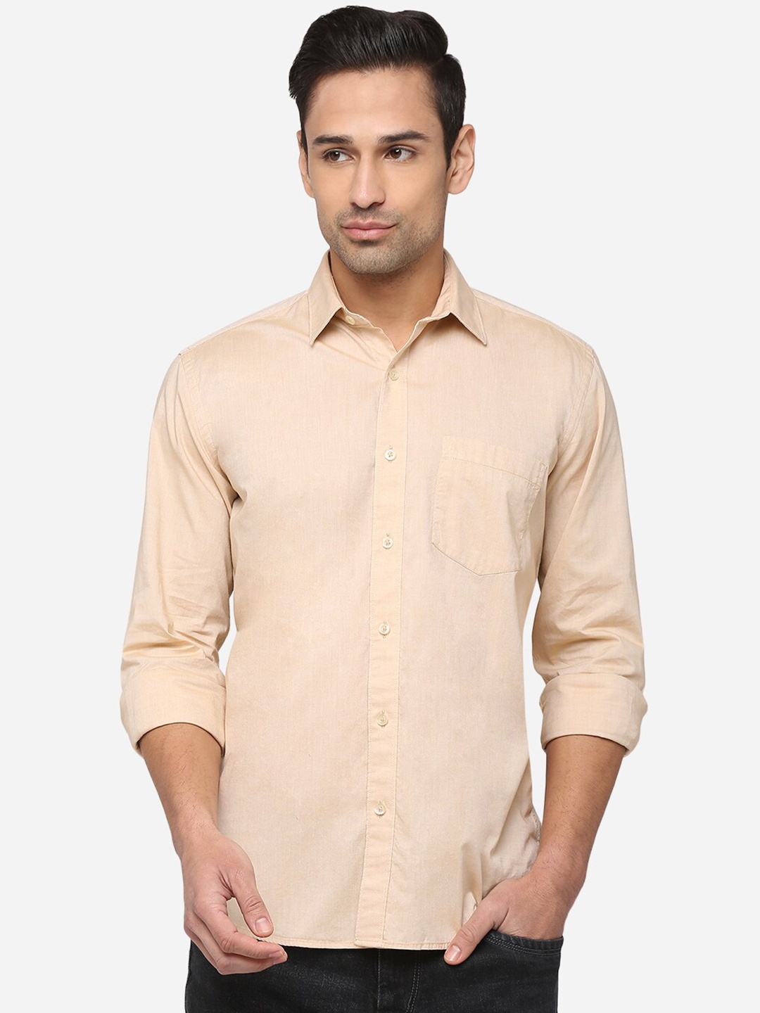 

JADE BLUE Men Beige Solid Classic Pure Cotton Slim Fit Casual Shirt