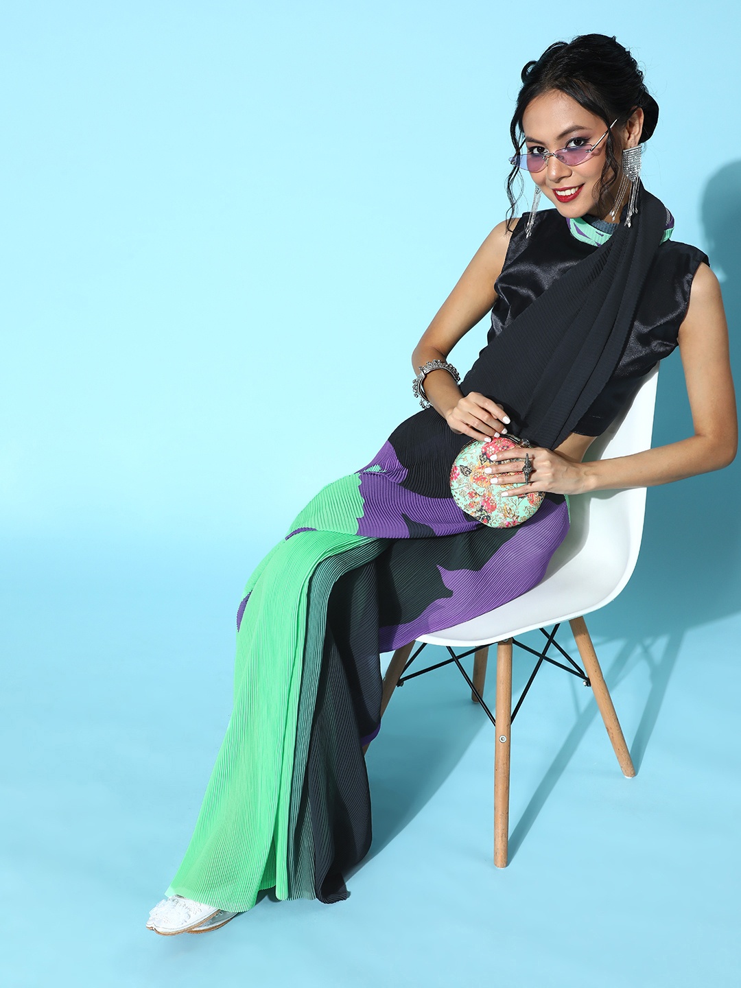 

Saree mall Black Saree