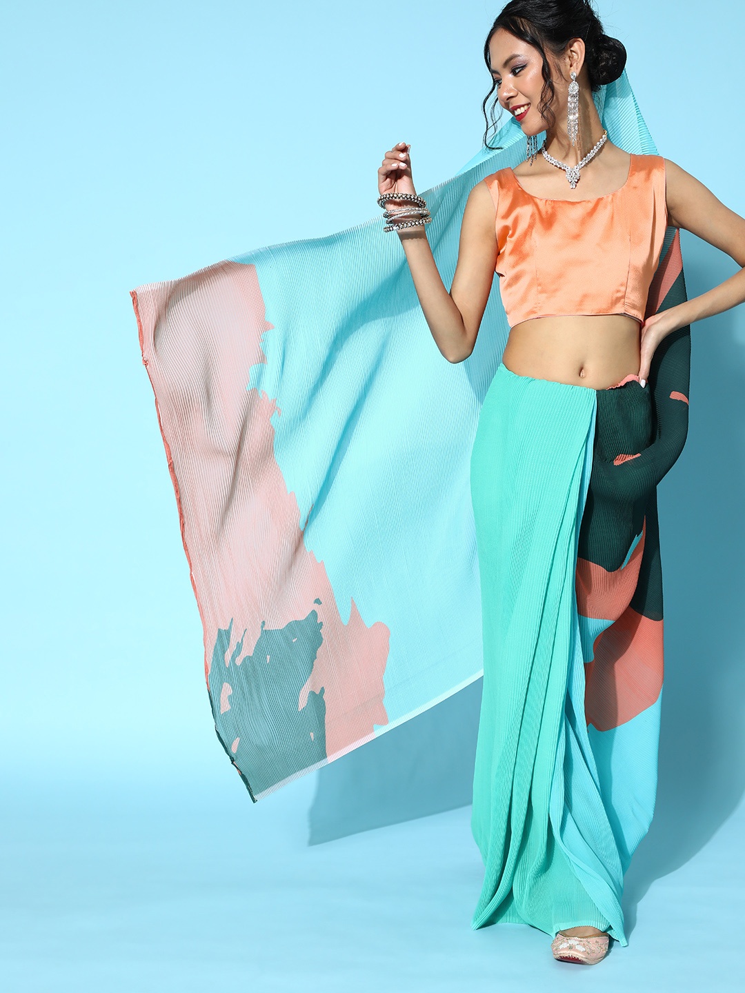 

Saree mall Colourblocked Saree, Sea green