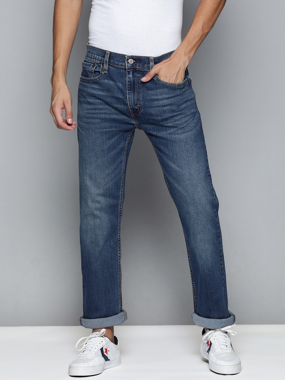 

Levis Men Blue Slim Fit Mid-Rise Light Fade Stretchable Jeans
