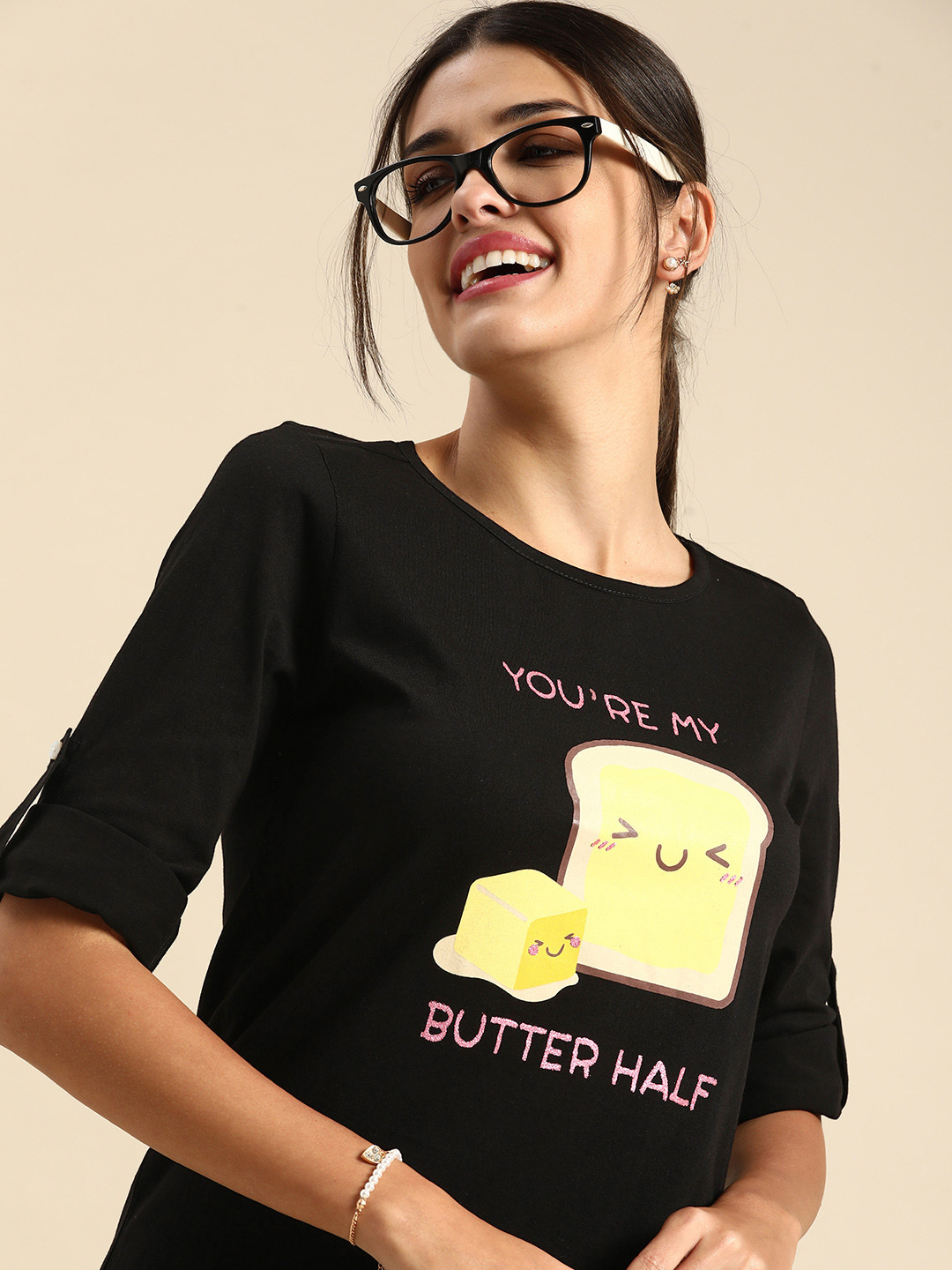 

Dreamz by Pantaloons Black Printed T-shirt Nightdress