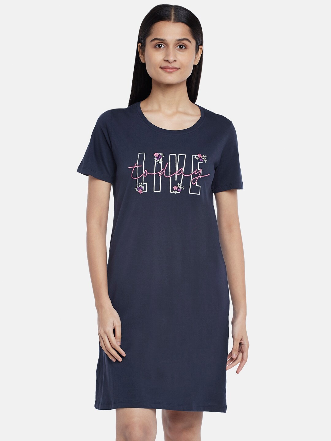 

Dreamz by Pantaloons Navy Blue Printed Pure Cotton T-shirt Nightdress