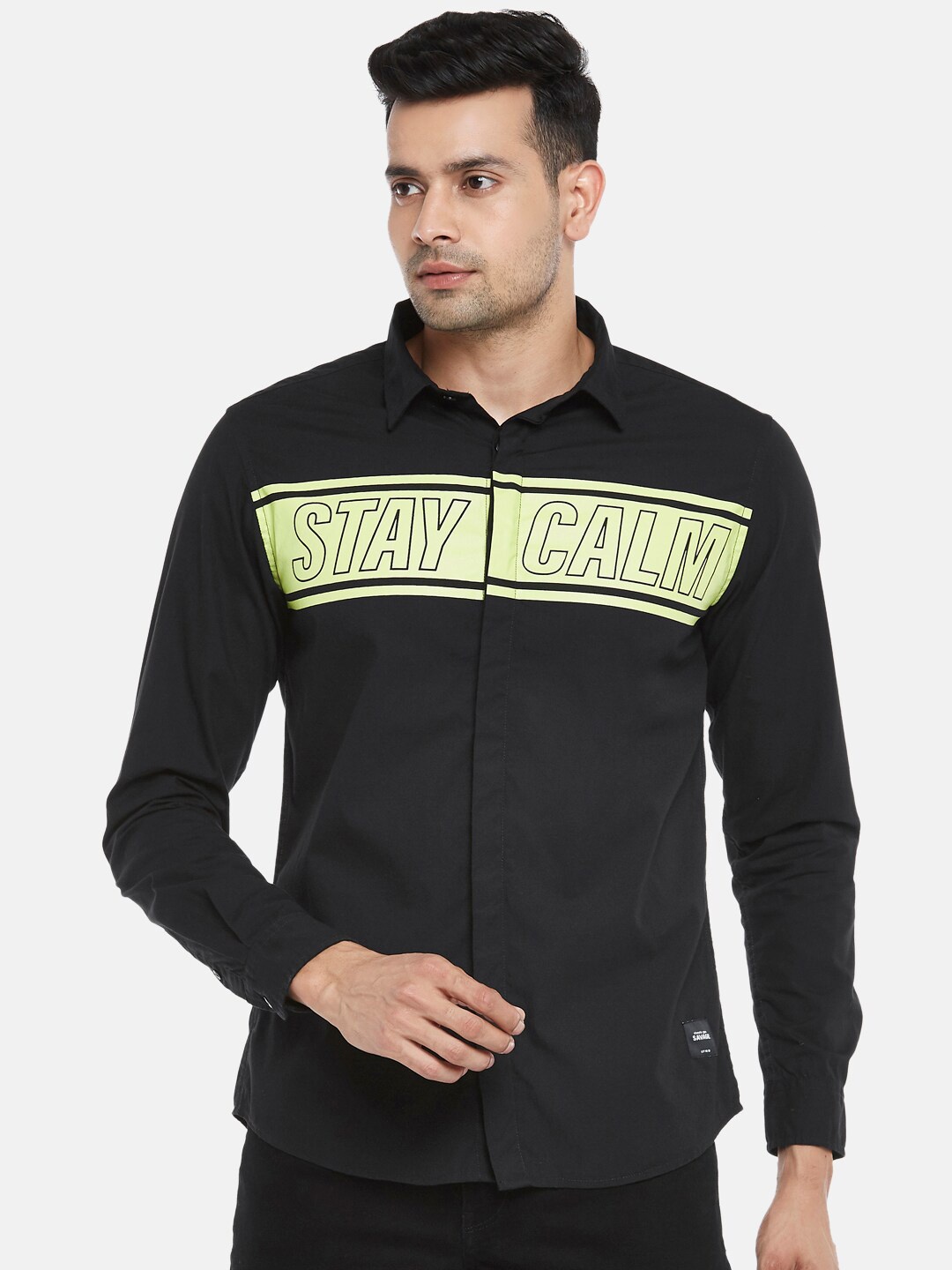 

People Men Black & Green Slim Fit Typography Printed Pure Cotton Casual Shirt