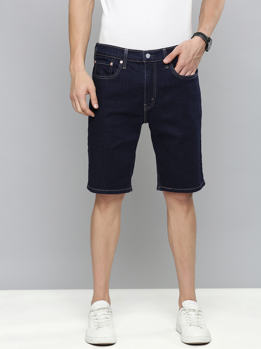 

Levis Men Blue Denim Shorts