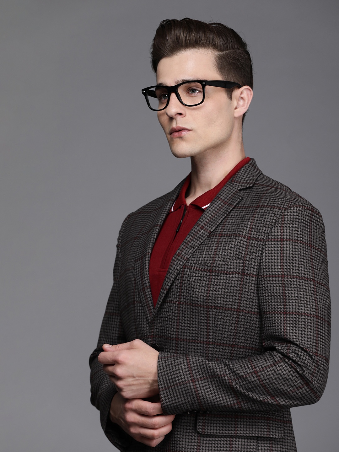 

Suitltd Men Grey & Black Checked Regular Fit Blazers