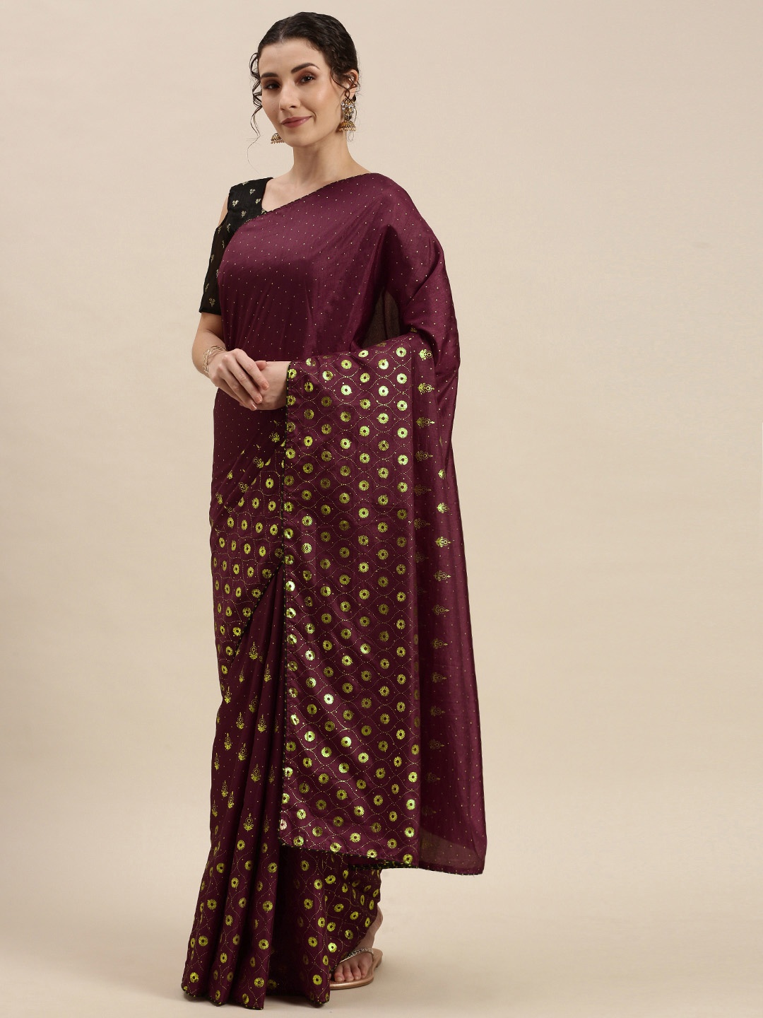 

KALINI Purple & Golden Ethnic Motifs Printed Saree