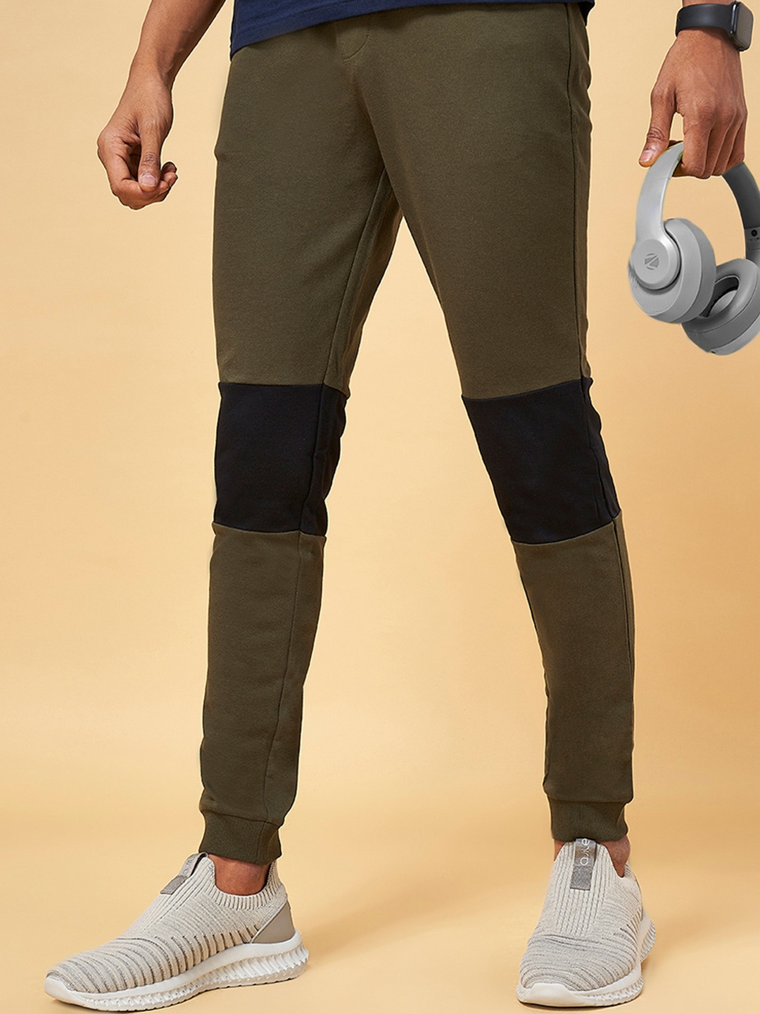 

Ajile by Pantaloons Olive Men Pure Cotton Slim Fit Joggers