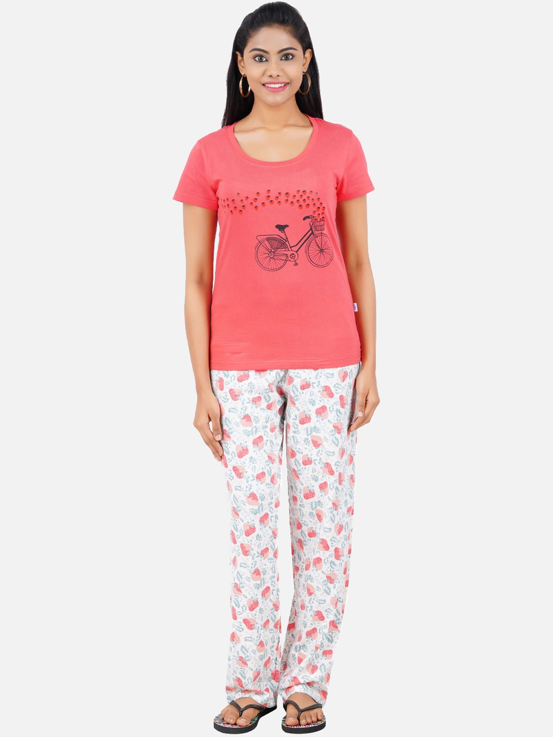 

PRIDE APPAREL Women Red & White Pure Cotton Printed Night suit