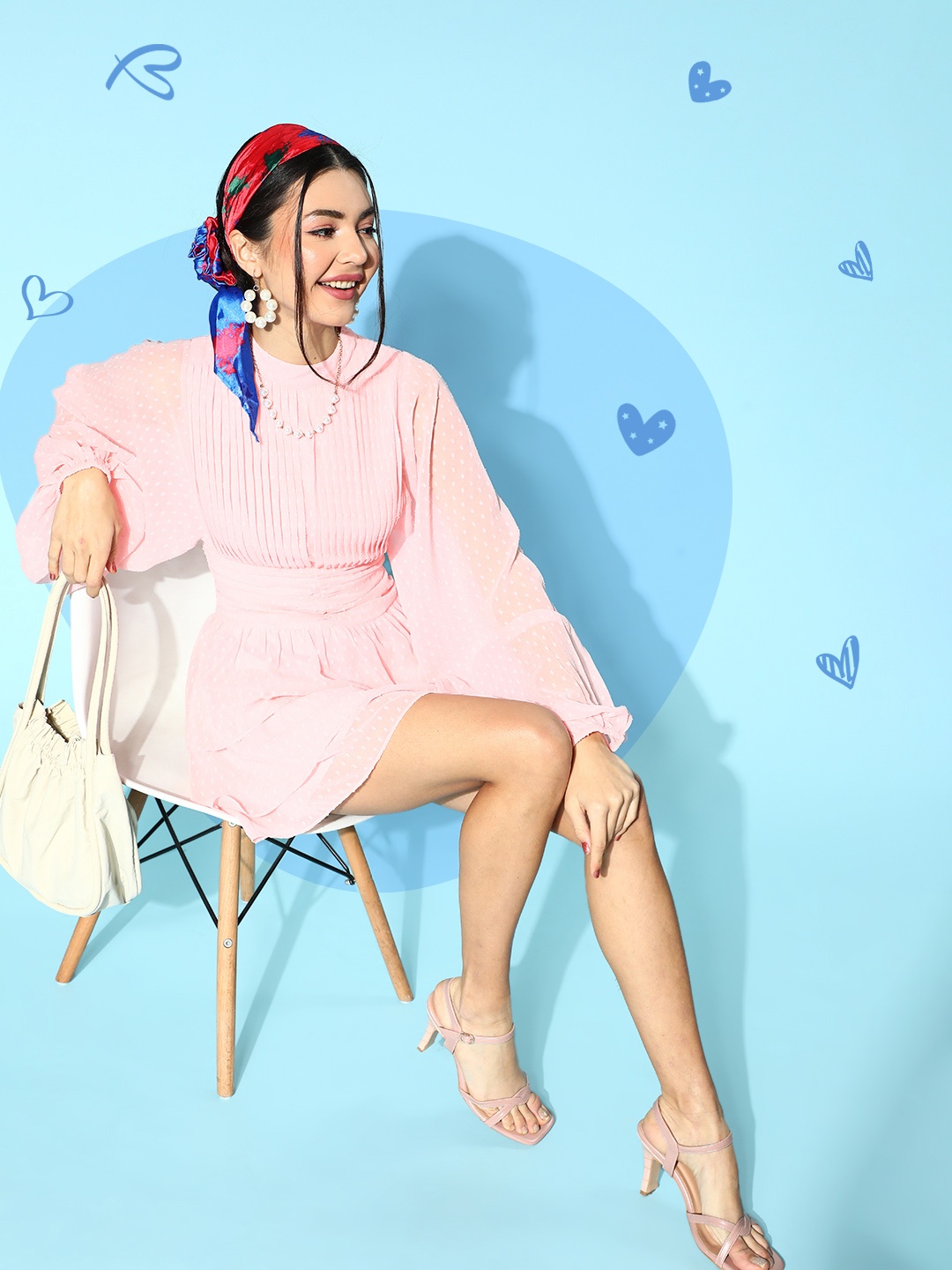 

Berrylush Pink Solid Georgette Dress with Puff Sleeves