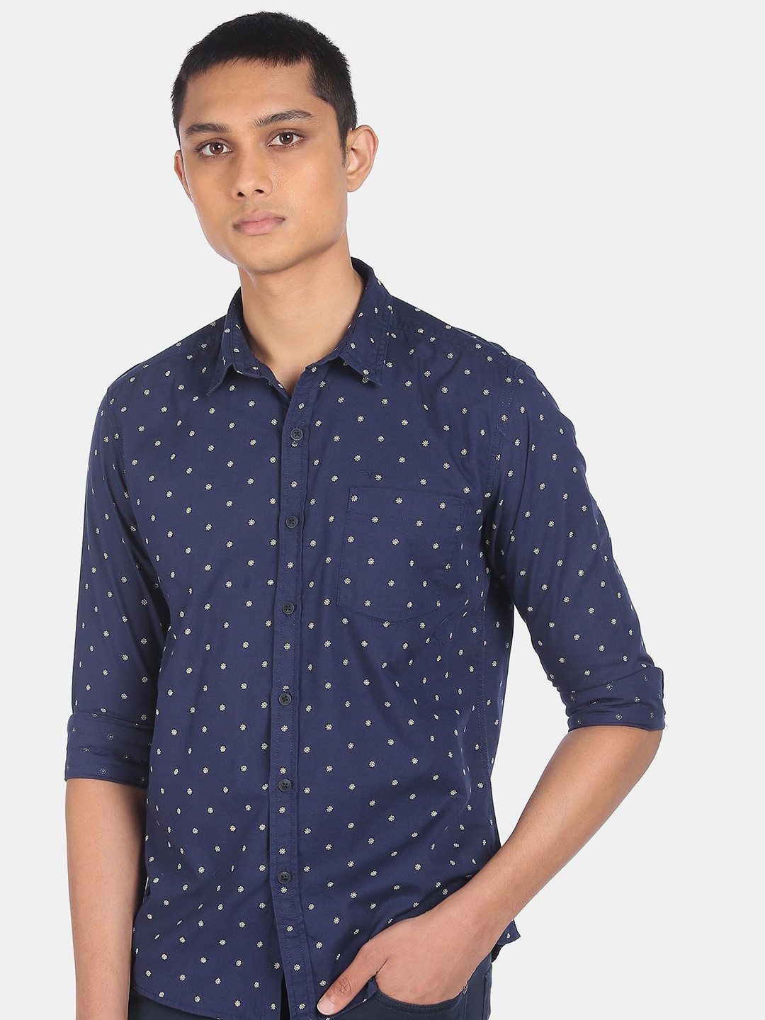 

Flying Machine Men Navy Blue & White Slim Fit Printed Casual Shirt