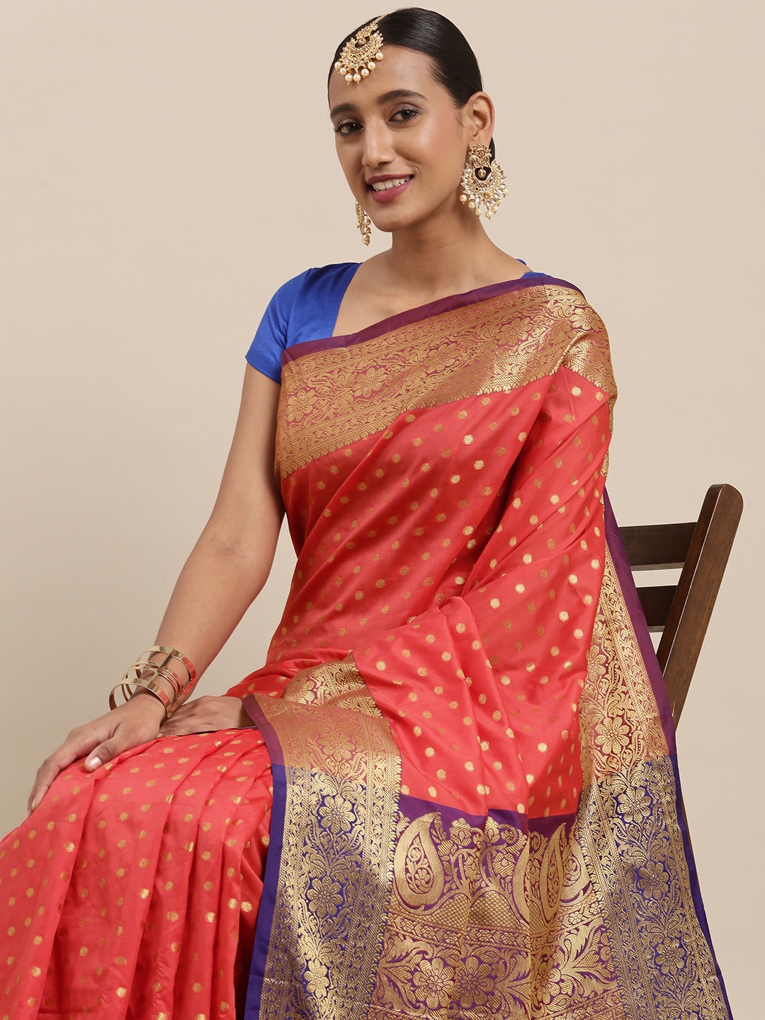 

Mitera Peach-Coloured & Golden Ethnic Motifs Banarasi Saree