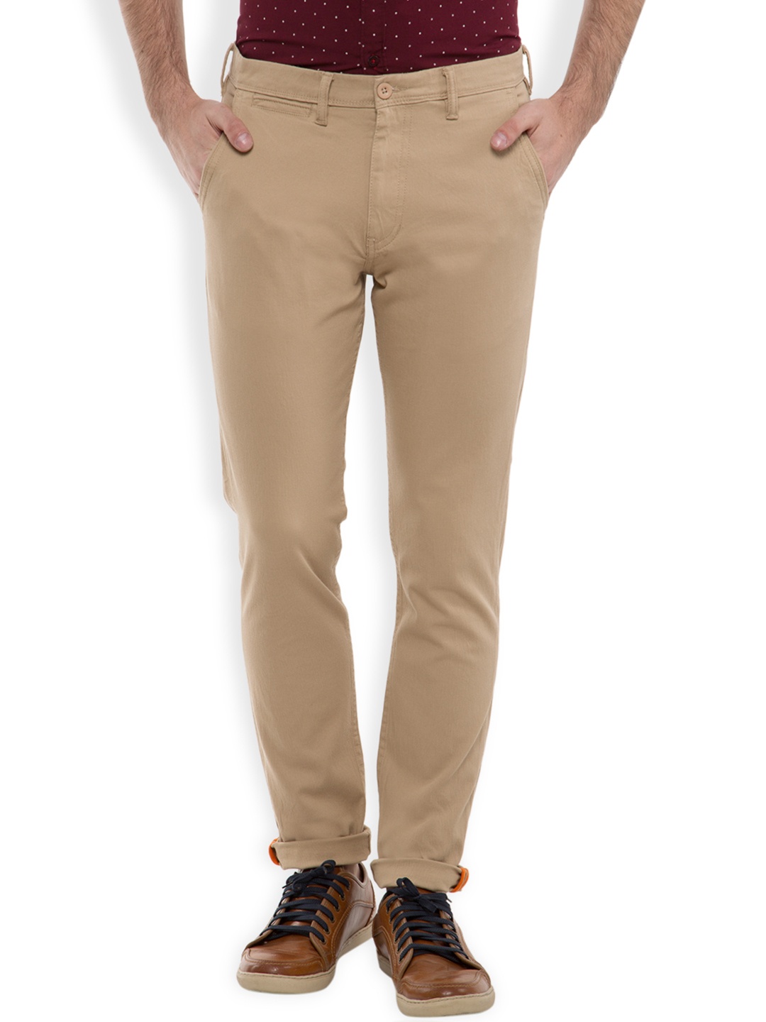 

LOCOMOTIVE Men Khaki Solid Slim Fit Chino Trousers