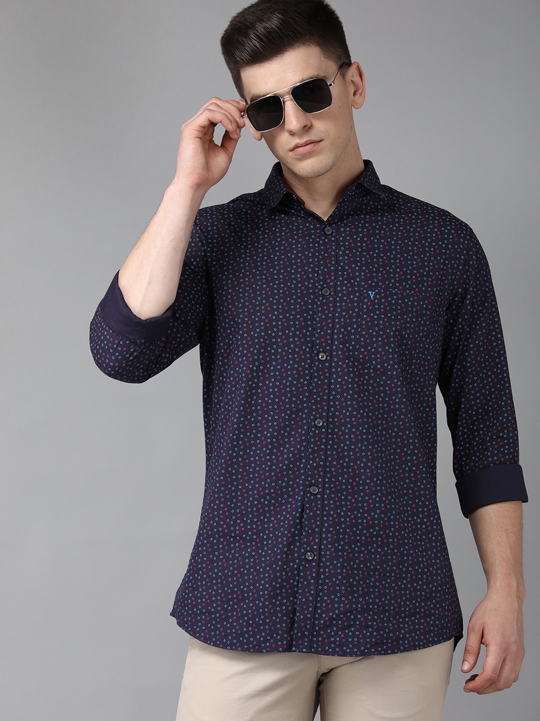 

Van Heusen Sport Men Navy Blue & Purple Slim Fit Printed Pure Cotton Casual Shirt