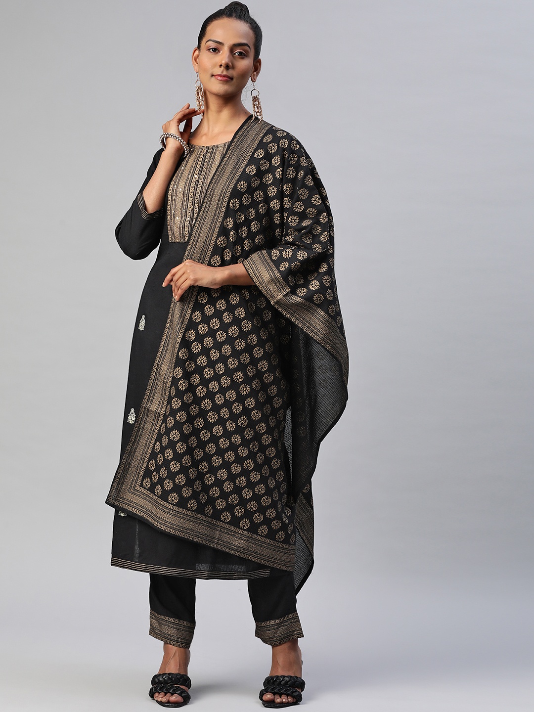 

Nirkhi Women Black Ethnic Motifs Embroidered Thread Work Kurta with Trousers & With Dupatta