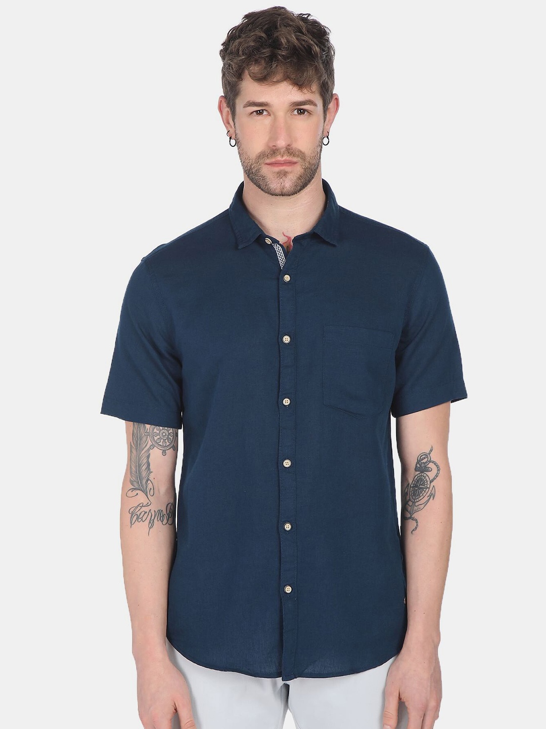 

Cherokee Men Navy Blue Cotton Linen Casual Shirt