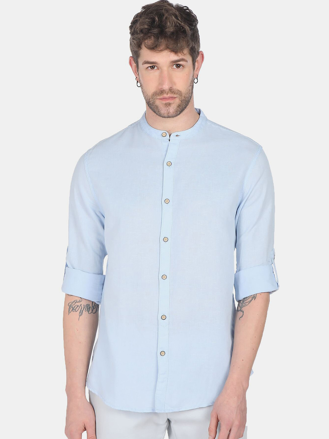 

Cherokee Men Blue Cotton Linen Casual Shirt