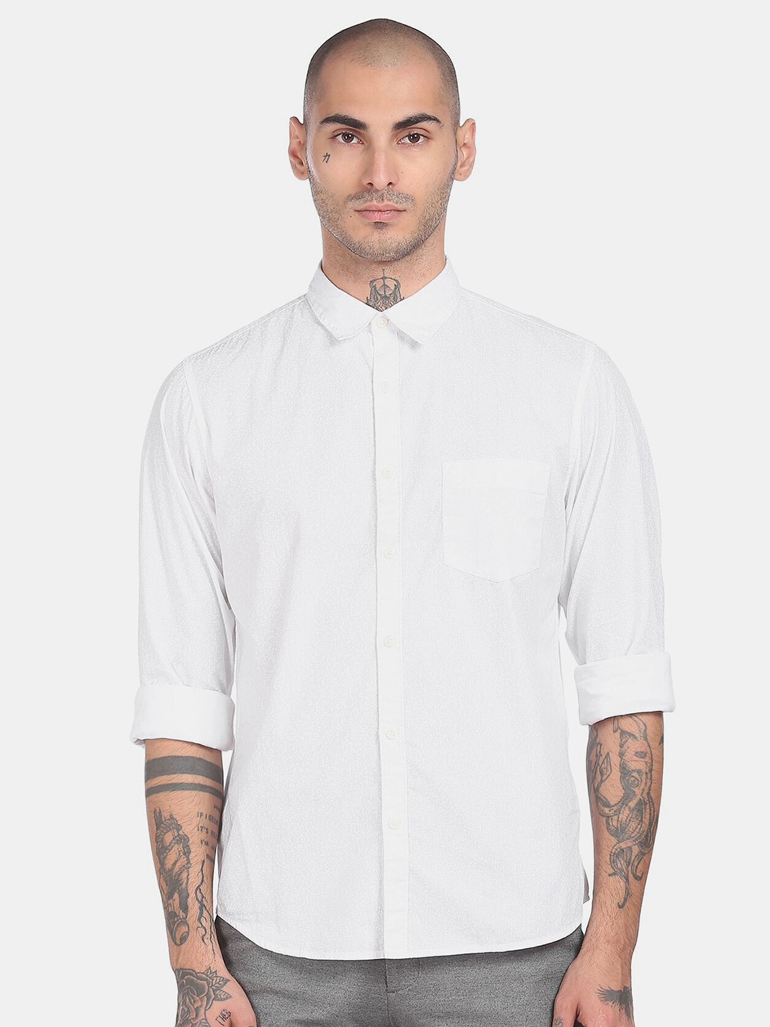 

Ruggers Men White Micro Ditsy Printed Pure Cotton Casual Shirt