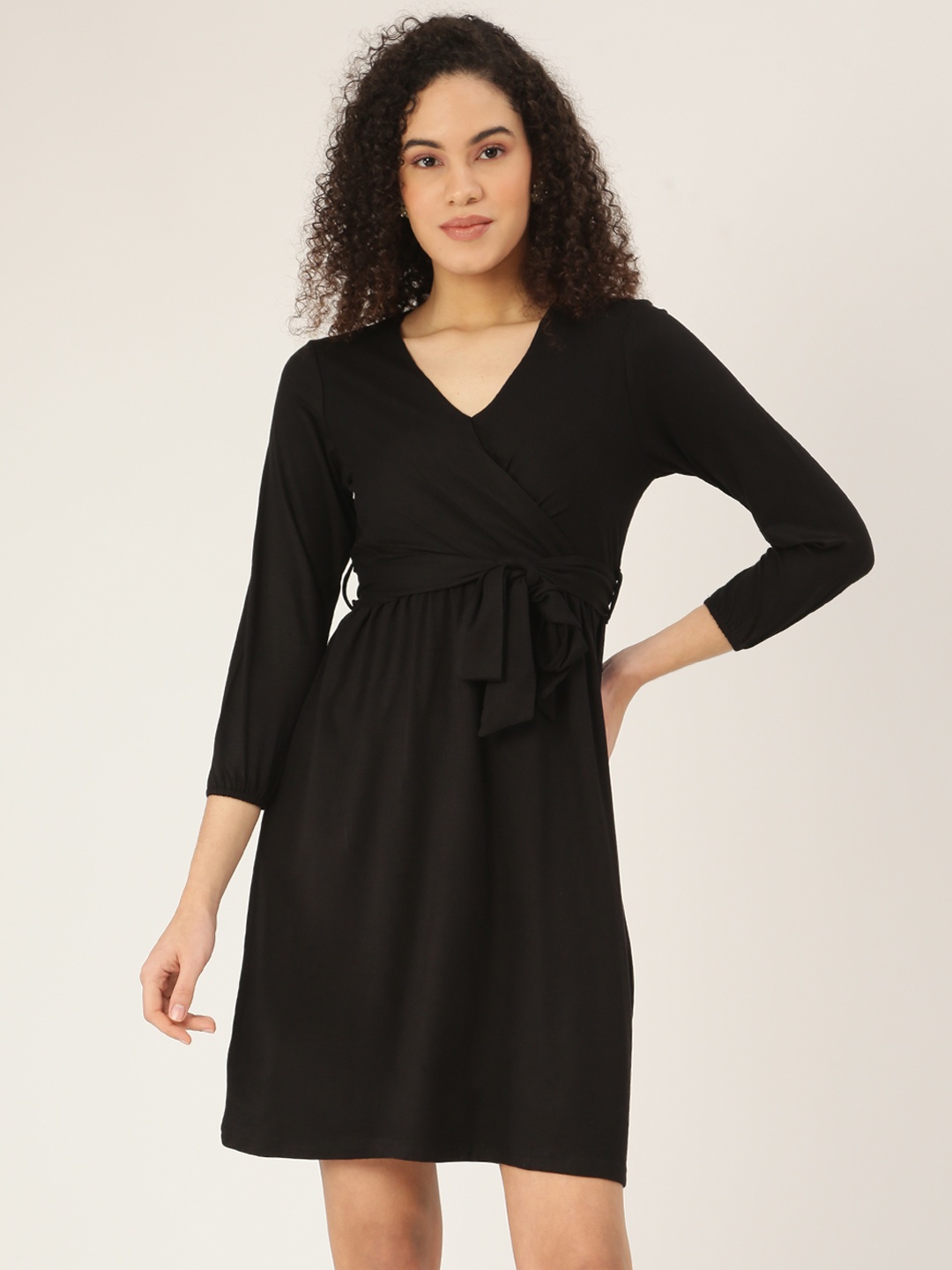 

BRINNS Black Solid Dress