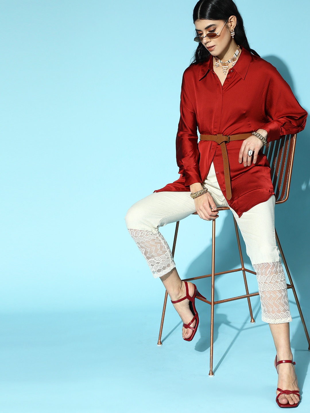 

ZOLA Women Classic Cream Solid Lace Trousers