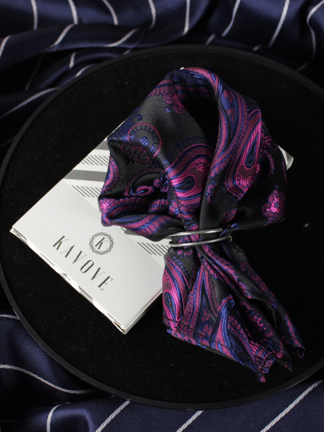 

KOVOVE Men Black & Purple Printed Pocket Square