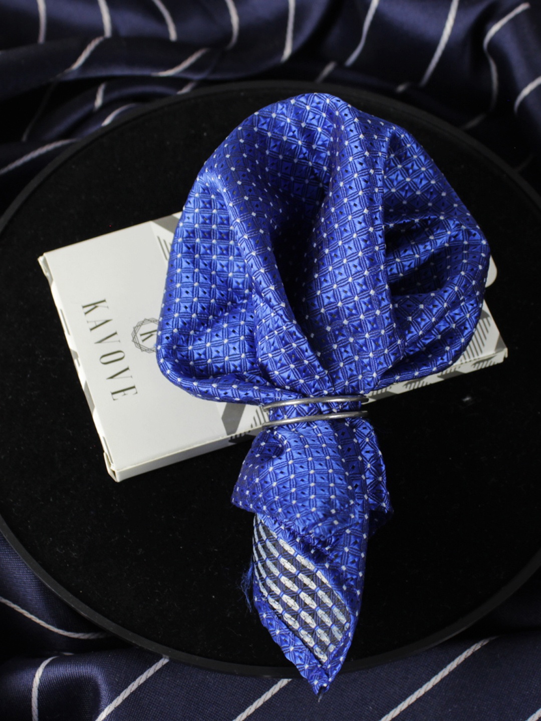 

KOVOVE Men Blue & White Self-Designed Pocket Square