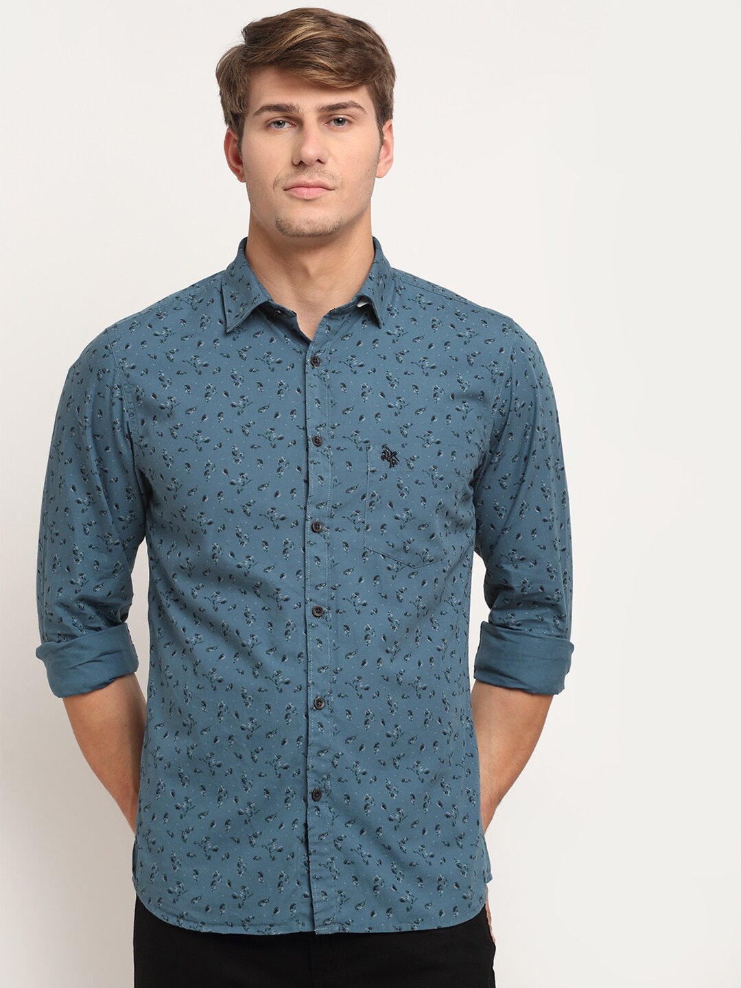 

Cantabil Men Blue Original Floral Printed Casual Shirt
