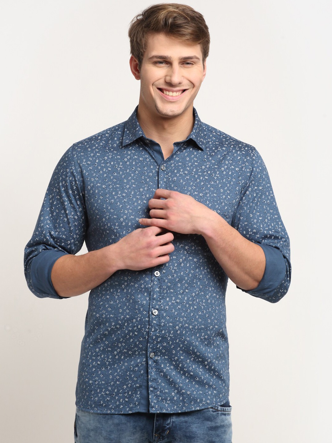 

Cantabil Men Blue Original Floral Printed Casual Shirt