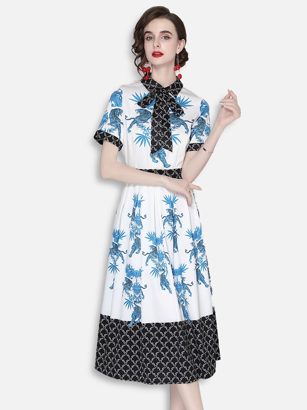 

JC Collection Women White & Blue Tiger Print Tie-Up Neck Midi A-Line Dress