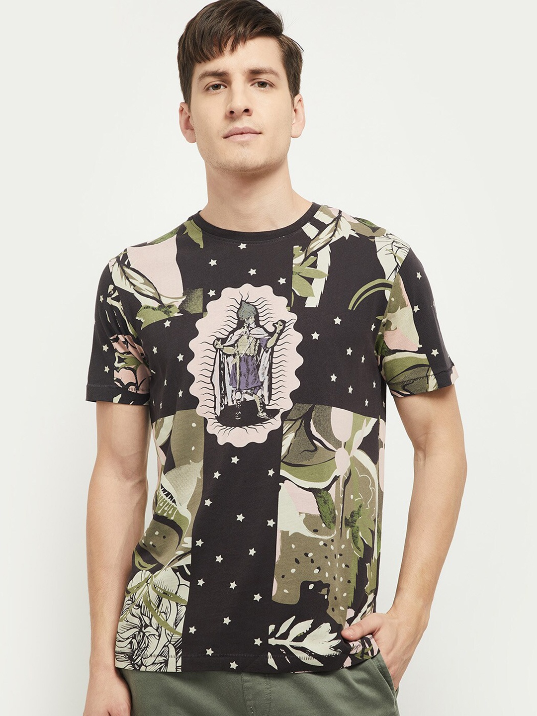 

max Men Black & Olive Green Printed Pure Cotton T-shirt
