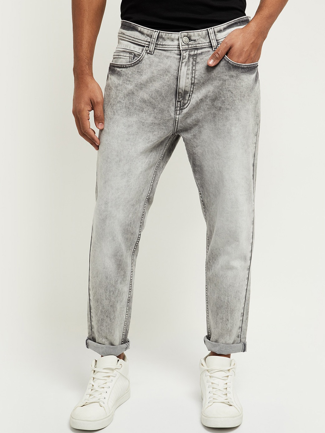 

max Men Grey Slim Fit Heavy Fade Jeans