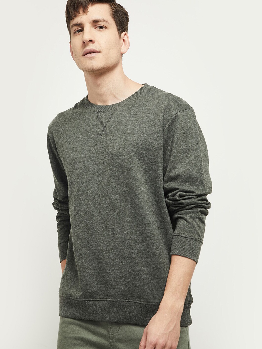 

max Men Olive Green Sweatshirt
