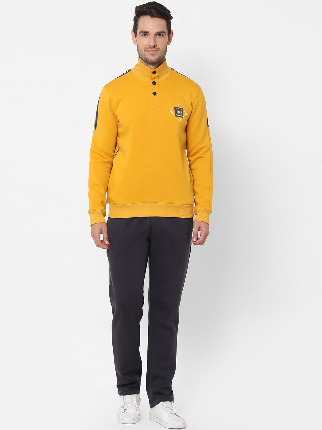 

Sweet Dreams Men Charcoal & Yellow Solid Tracksuit