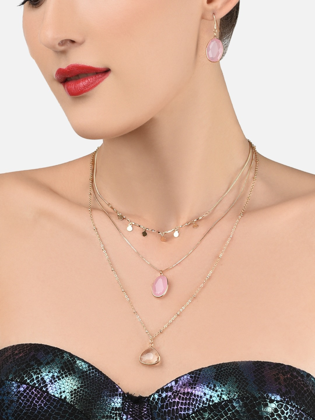

AMI Gold-Toned & White Gold-Plated Layered Chain with Earring