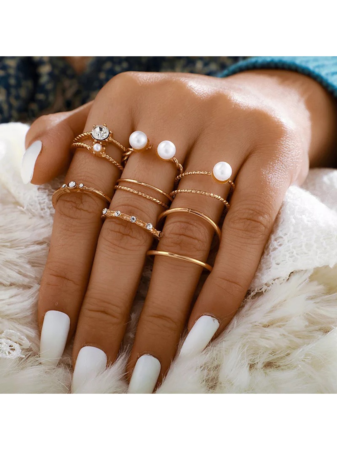 

Vembley Set Of 8 Oxidised Gold-Plated & White Pearl Studded Finger Rings