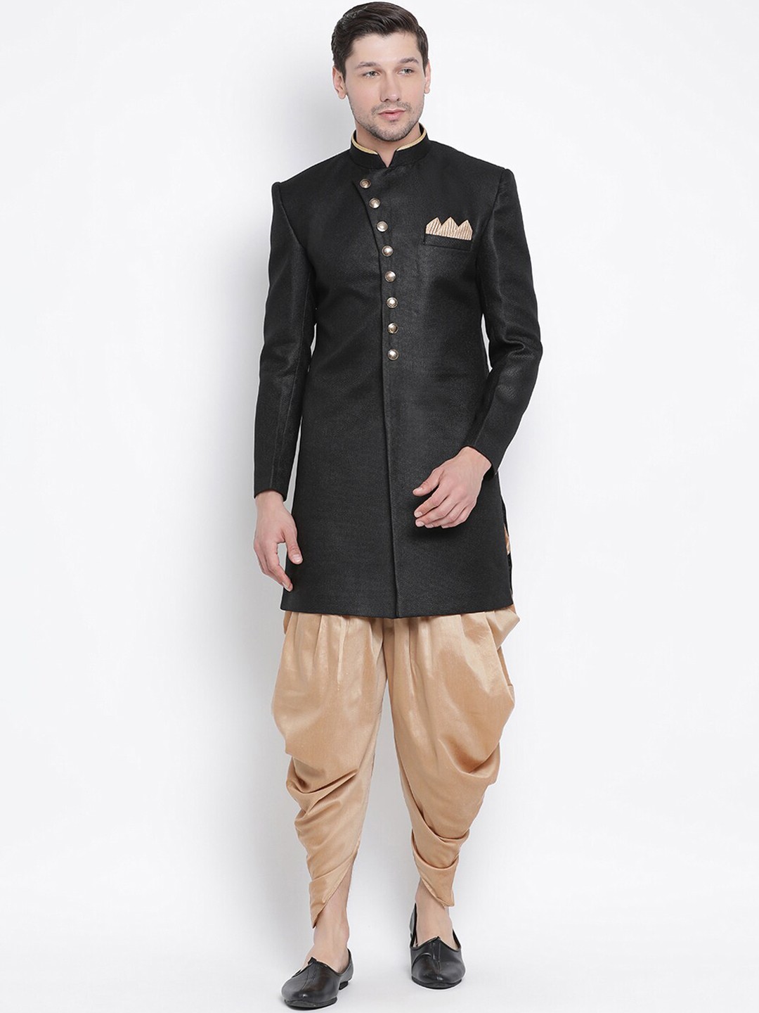 

VASTRAMAY Men Black & Gold-Toned Slim Fit Sherwani Set