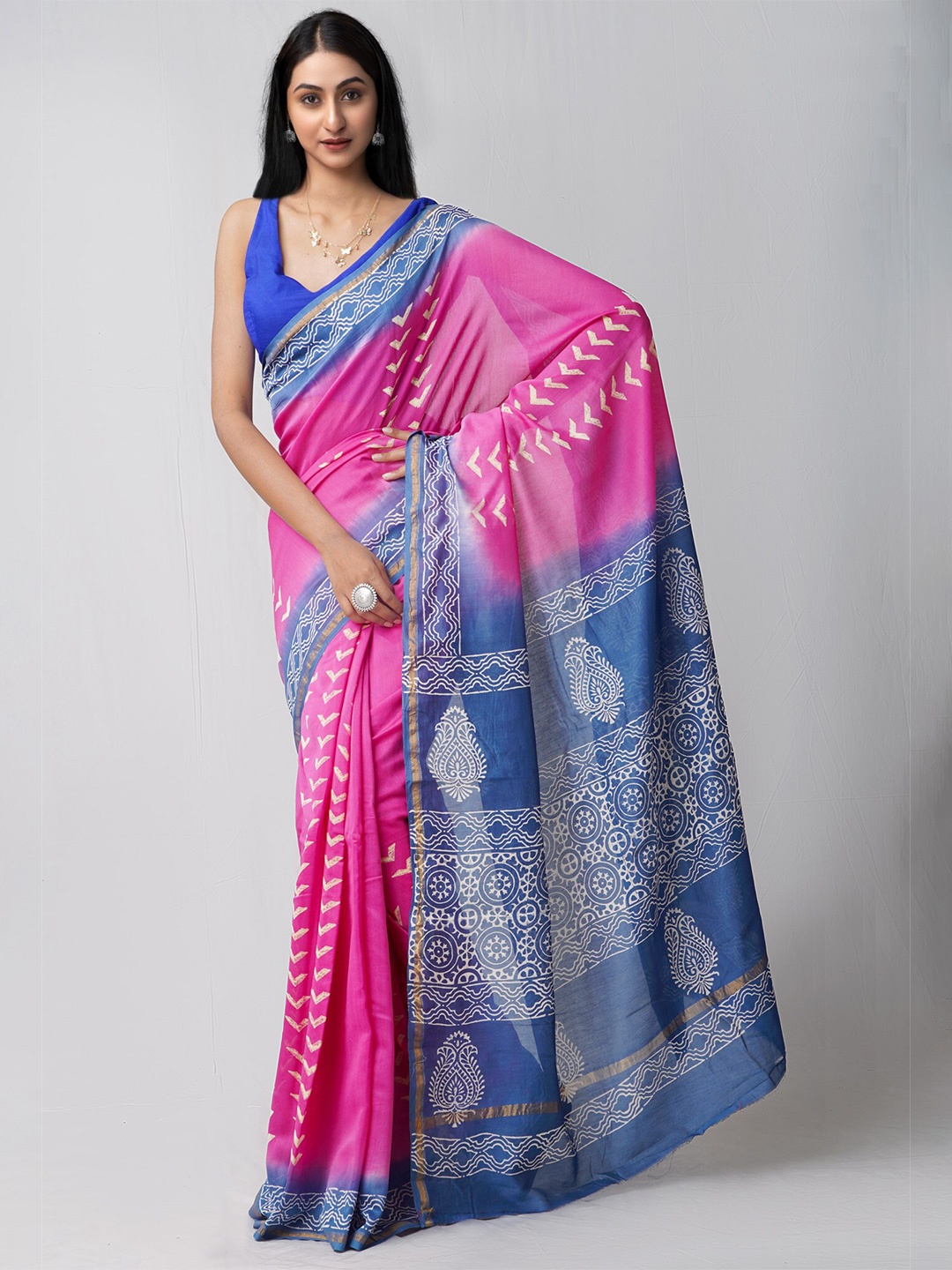 

Unnati Silks Pink & Blue Ethnic Motifs Printed Silk Cotton Chanderi Saree
