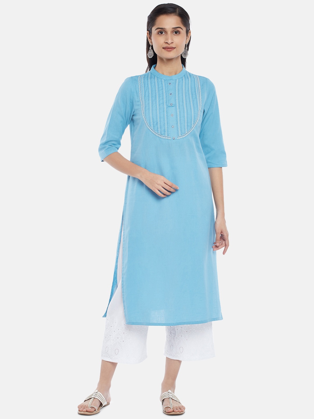 

RANGMANCH BY PANTALOONS Women Blue & White Yoke Design Thread Work Cotton Linen Kurta