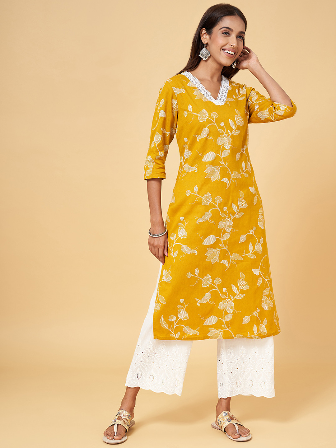 

RANGMANCH BY PANTALOONS Women Mustard Yellow & White Ethnic Motifs Cotton Linen Kurta