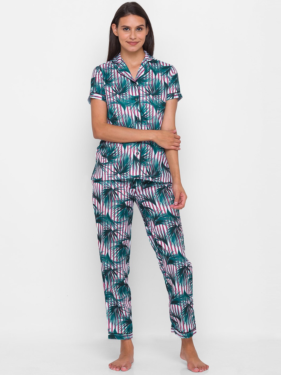 

FashionRack Women Teal & Pink Printed Night Suit