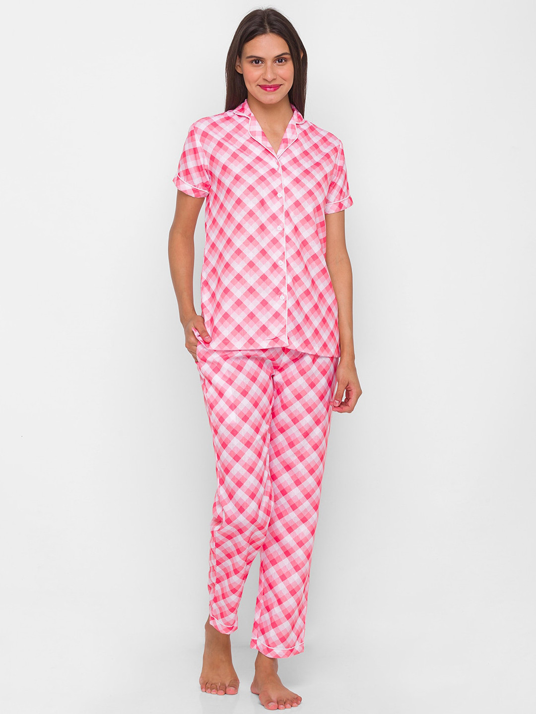 

FashionRack Women Pink & White Checked Night Suit