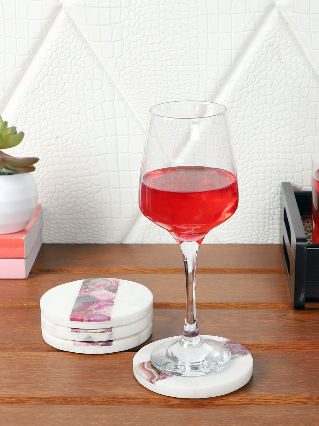 

NikkisPride Set Of 4 White & Pink Marble Coasters