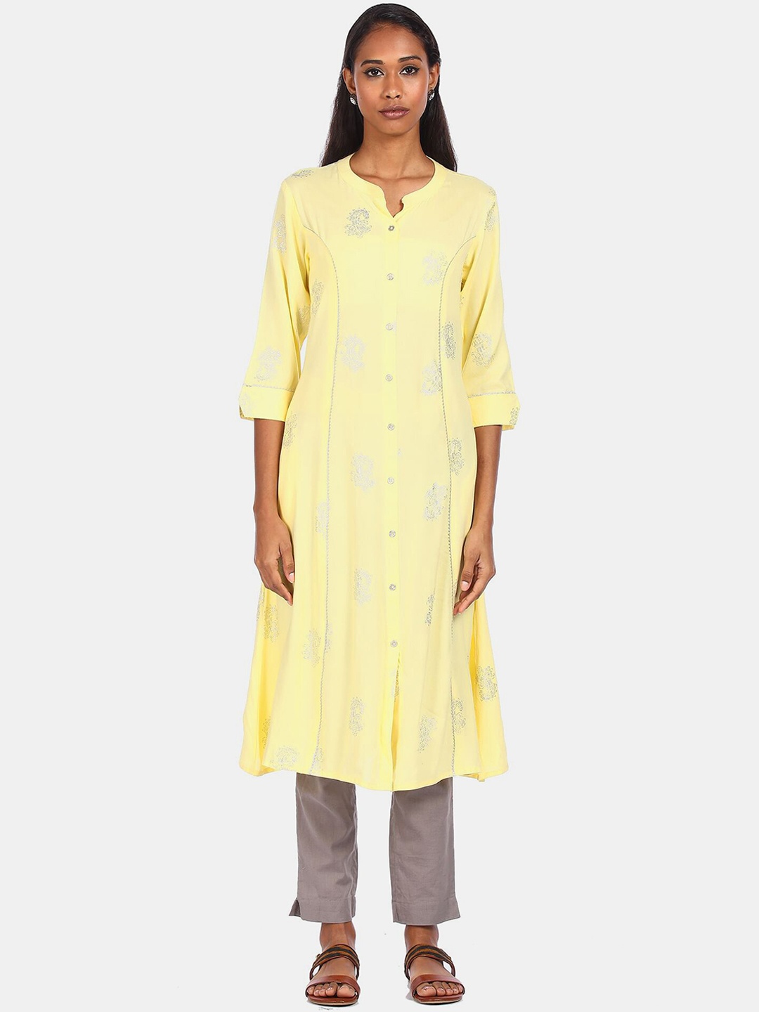 

Karigari Women Yellow Printed Kurta