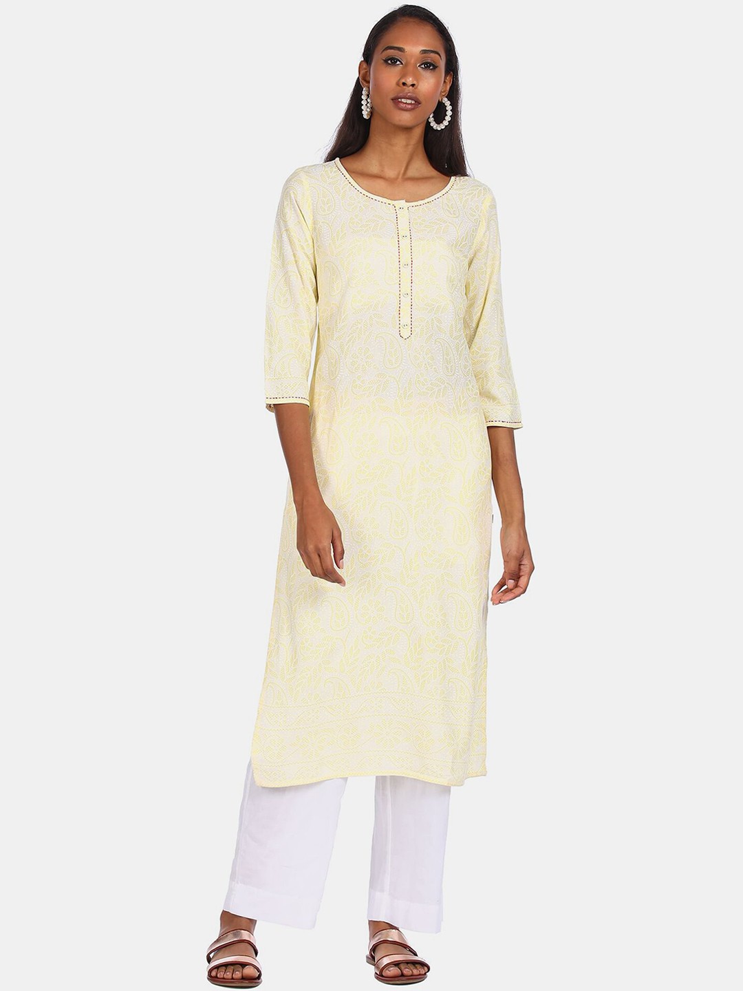 

Karigari Women Yellow Paisley Printed Kurta