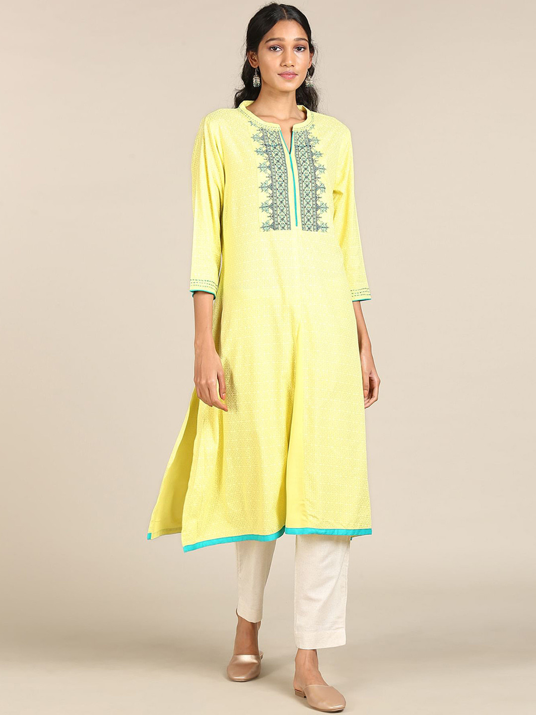 

Karigari Women Yellow Yoke Design Yoke Design Kurta