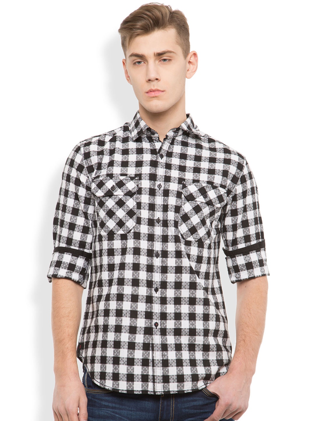 

LOCOMOTIVE Men Black & White Slim Fit Checked Casual Shirt