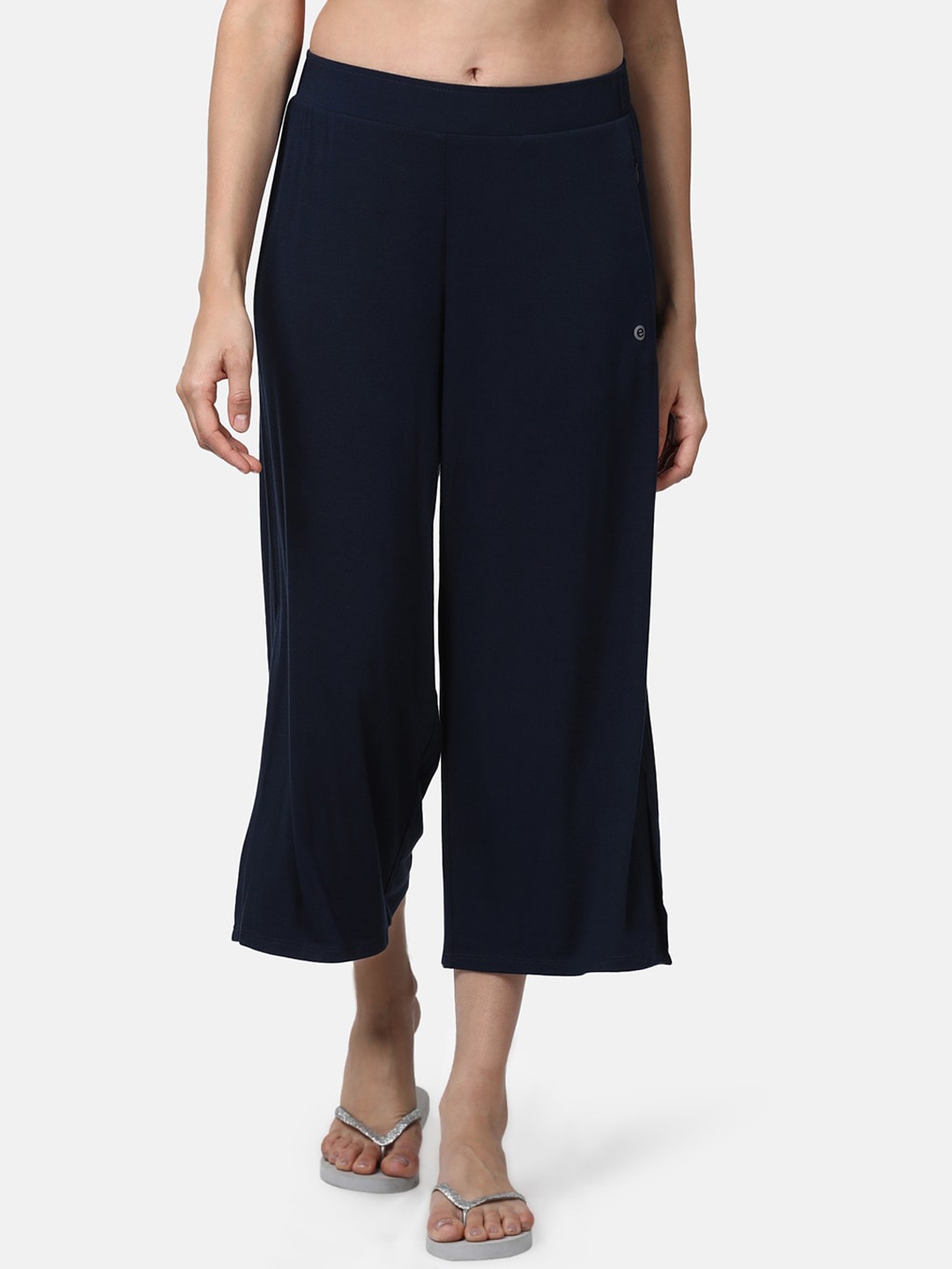 

Enamor Women Navy Blue Relaxed Loose Fit Culottes Trousers