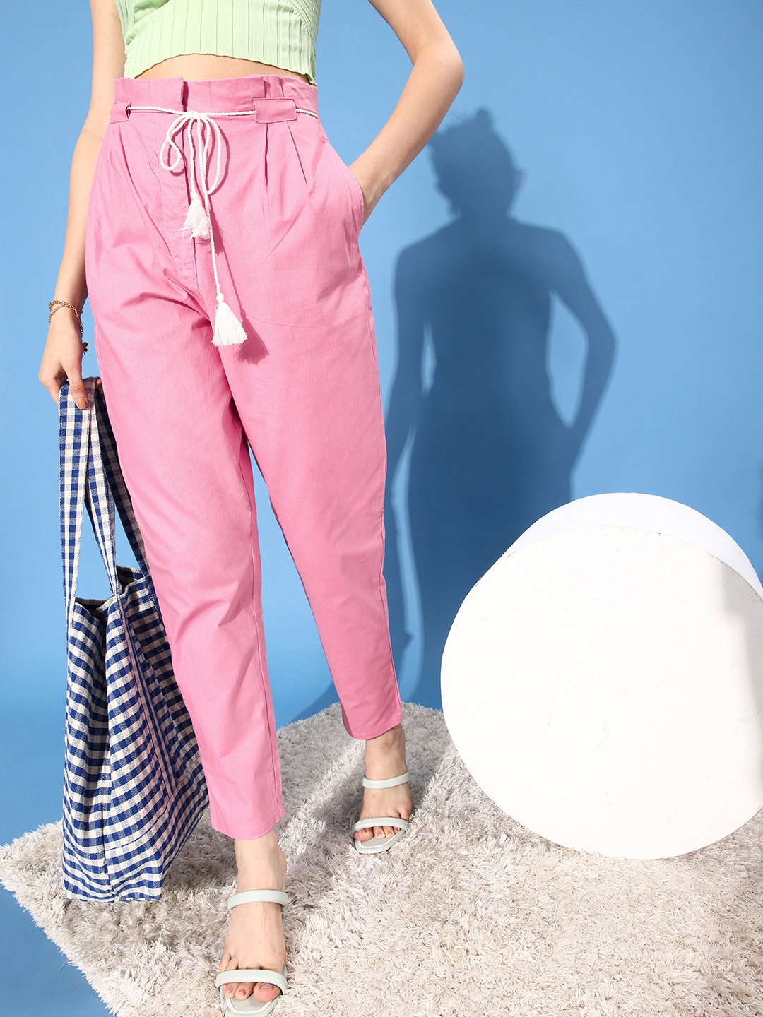 

4WRD by Dressberry Women Pretty Pink Solid All in the Details Trousers